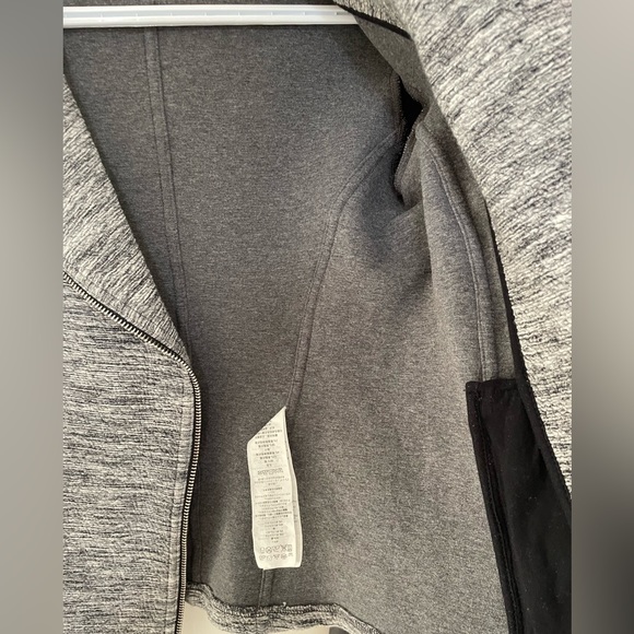 A/X Armani Exchange Jacket - Picture 5 of 5